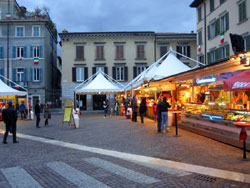10 0506 scempio per Alpini